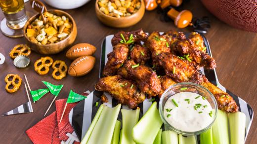 Football & Wings